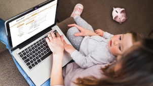 Giao dịch online đảm bảo giảm thiểu tiếp xúc xã hội thời COVID-19 Giao dịch online đảm bảo giảm thiểu tiếp xúc xã hội thời COVID-19