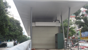 Hà Nội: Dân phải "ngóng" nhà chờ xe buýt đến bao giờ?