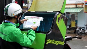 Hà Nội: Dịch vụ giao hàng công nghệ được phép hoạt động trở lại với điều kiện gì? Hà Nội: Dịch vụ giao hàng công nghệ được phép hoạt động trở lại với điều kiện gì?