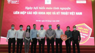 Hiến máu tình nguyện - Nghĩa cử cao đẹp của Đoàn thanh niên VUSTA trong mùa dịch COVID-19 Hiến máu tình nguyện - Nghĩa cử cao đẹp của Đoàn thanh niên VUSTA trong mùa dịch COVID-19