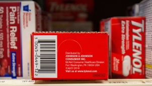 J&J phải trả mức giá 230 triệu USD cho quảng cáo sai sự thật về thuốc giảm đau J&J phải trả mức giá 230 triệu USD cho quảng cáo sai sự thật về thuốc giảm đau