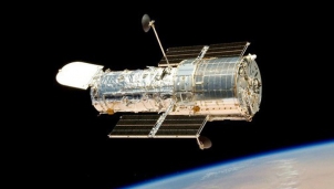Kính viễn vọng Hubble bị dừng hoạt động vì hệ thống lưu trữ xuống cấp Kính viễn vọng Hubble bị dừng hoạt động vì hệ thống lưu trữ xuống cấp