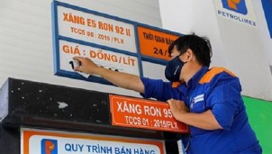 Kỳ điều chỉnh giá xăng dầu hôm nay 25/11: Giảm 'mạnh' đến đến hơn 700 đồng mỗi lít xăng E5RON92 Kỳ điều chỉnh giá xăng dầu hôm nay 25/11: Giảm 'mạnh' đến đến hơn 700 đồng mỗi lít xăng E5RON92