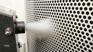 Máy lọc không khí dùng màng HEPA có khả năng loại bỏ virus SARS-CoV-2 lơ lửng trong không khí Máy lọc không khí dùng màng HEPA có khả năng loại bỏ virus SARS-CoV-2 lơ lửng trong không khí