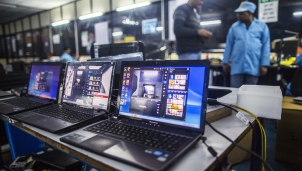 Máy tính cá nhân tìm lại thế "thượng phong" một thời nhờ COVID-19