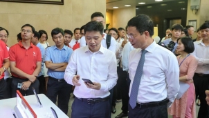 Mỗi người dân sẽ có một điện thoại thông minh