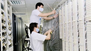 Ngành viễn thông chống dịch nhưng vẫn kinh doanh hiệu quả Ngành viễn thông chống dịch nhưng vẫn kinh doanh hiệu quả
