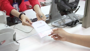 Nhu cầu vốn tăng sẽ đẩy mặt bằng lãi suất tăng từ cuối quí I/2021 Nhu cầu vốn tăng sẽ đẩy mặt bằng lãi suất tăng từ cuối quí I/2021