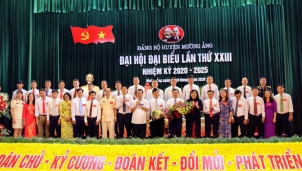 Ông Nguyễn Tiến Đạt tái cử chức danh Bí thư Huyện ủy Mường Ảng nhiệm kỳ 2020 - 2025 Ông Nguyễn Tiến Đạt tái cử chức danh Bí thư Huyện ủy Mường Ảng nhiệm kỳ 2020 - 2025