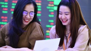 Phân tích kỹ thuật chứng khoán phiên chiều 11/10: Tiếp diễn xu hướng tăng Phân tích kỹ thuật chứng khoán phiên chiều 11/10: Tiếp diễn xu hướng tăng