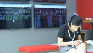 Phân tích kỹ thuật chứng khoán phiên chiều 27/9: Thị trường duy trì trạng thái 'ảm đạm' Phân tích kỹ thuật chứng khoán phiên chiều 27/9: Thị trường duy trì trạng thái 'ảm đạm'