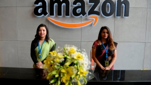 Phim "Ram Setu" sẽ mở cánh cửa thị trường lớn thứ 2 thế giới Ấn Độ với Amazon Phim "Ram Setu" sẽ mở cánh cửa thị trường lớn thứ 2 thế giới Ấn Độ với Amazon