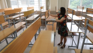 Phương án nào để Hà Nội đưa học sinh trở lại trường Phương án nào để Hà Nội đưa học sinh trở lại trường