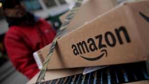 Quyền lợi người tiêu dùng cần được ưu tiên trong thời đại bùng nổ của thương mại điện tử ở Việt Nam Quyền lợi người tiêu dùng cần được ưu tiên trong thời đại bùng nổ của thương mại điện tử ở Việt Nam