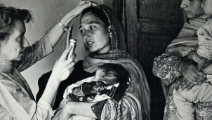 Ruth Pfau - Nữ tu sĩ tiên phong trong phòng chống bệnh phong của nhân loại Ruth Pfau - Nữ tu sĩ tiên phong trong phòng chống bệnh phong của nhân loại