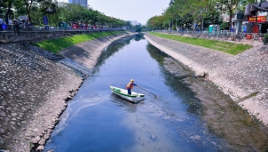 Sông Tô Lịch hồi sinh bằng giải pháp hoàn toàn tự nhiên Sông Tô Lịch hồi sinh bằng giải pháp hoàn toàn tự nhiên