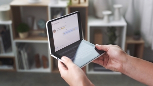Surface Duo - Đặc trưng của nhà sản xuất PC làm điện thoại thông minh chạy Android Surface Duo - Đặc trưng của nhà sản xuất PC làm điện thoại thông minh chạy Android