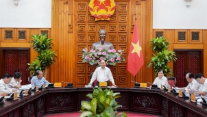 Thủ tướng Nguyễn Xuân Phúc: Không để sai sót làm ảnh hưởng đến quyền lợi của người sử dụng điện Thủ tướng Nguyễn Xuân Phúc: Không để sai sót làm ảnh hưởng đến quyền lợi của người sử dụng điện