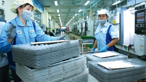Thủ tướng Phạm Minh Chính: Khơi thông các 'điểm nghẽn' thúc đẩy sản xuất kinh doanh Thủ tướng Phạm Minh Chính: Khơi thông các 'điểm nghẽn' thúc đẩy sản xuất kinh doanh