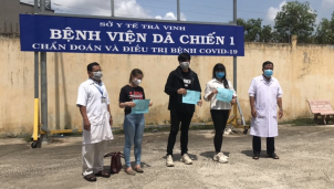 Tin mới nhất về dịch COVID-19 ở Việt Nam: 3 ca nhiễm virus SARS-CoV-2 được công bố khỏi bệnh Tin mới nhất về dịch COVID-19 ở Việt Nam: 3 ca nhiễm virus SARS-CoV-2 được công bố khỏi bệnh