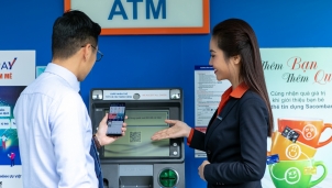 TP HCM xử lý điểm "nóng" rút tiền mặt tại ATM dịp Tết Nguyên đán Canh Tý 2020 TP HCM xử lý điểm "nóng" rút tiền mặt tại ATM dịp Tết Nguyên đán Canh Tý 2020