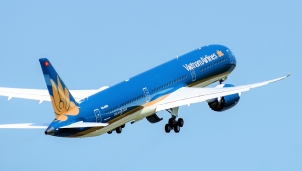 Vietnam Airline đang dần hiện thực hoá đường bay thẳng Việt Nam tới Mỹ Vietnam Airline đang dần hiện thực hoá đường bay thẳng Việt Nam tới Mỹ