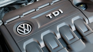 Volkswagen kỳ vọng thay đổi hình ảnh sau 'Dieselgate' khi đặt mục tiêu sản xuất xe điện Volkswagen kỳ vọng thay đổi hình ảnh sau 'Dieselgate' khi đặt mục tiêu sản xuất xe điện