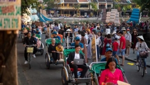 Bloomberg: Việt Nam lọt top 15 nền kinh tế có khả năng phục hồi tốt nhất hậu Covid Bloomberg: Việt Nam lọt top 15 nền kinh tế có khả năng phục hồi tốt nhất hậu Covid
