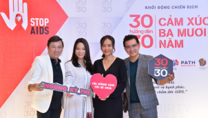 Chiến dịch 'Cảm xúc 30 năm’ nhân Ngày thế giới phòng chống AIDS (1-12) Chiến dịch 'Cảm xúc 30 năm’ nhân Ngày thế giới phòng chống AIDS (1-12)