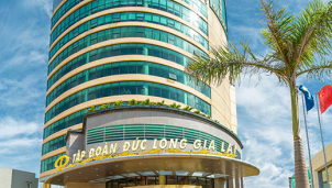 Cổ phiếu của Tập đoàn Đức Long Gia Lai bị đưa vào diện cảnh báo  Cổ phiếu của Tập đoàn Đức Long Gia Lai bị đưa vào diện cảnh báo