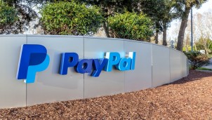 Bản tin cổ phiếu công nghệ 4/9: Paypal 'bứt tốc' nhờ đồng bitcoin tăng giá Bản tin cổ phiếu công nghệ 4/9: Paypal 'bứt tốc' nhờ đồng bitcoin tăng giá