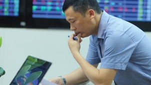 Đằng sau những thương vụ M&A và những cuộc tái cấu trúc mạnh mẽ Đằng sau những thương vụ M&A và những cuộc tái cấu trúc mạnh mẽ