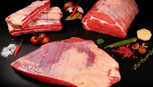 Nhà xuất khẩu thịt bò lớn nhất EU muốn bán hàng cho Việt Nam Nhà xuất khẩu thịt bò lớn nhất EU muốn bán hàng cho Việt Nam