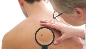 Israel phát hiện phương pháp khắc phục kháng thuốc ở khối u ác tính Israel phát hiện phương pháp khắc phục kháng thuốc ở khối u ác tính