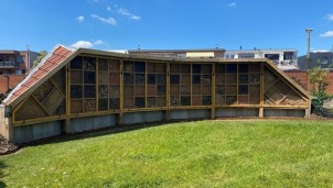 Khách sạn 5 sao cho côn trùng đầu tiên trên thế giới Khách sạn 5 sao cho côn trùng đầu tiên trên thế giới