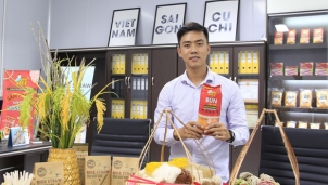 Lê Duy Toàn: 42 nước đã đặt hàng bánh tráng Việt Lê Duy Toàn: 42 nước đã đặt hàng bánh tráng Việt