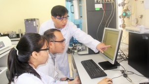 Hạt nano tiêu diệt tế bào ung thư - Công trình khoa học của nhà khoa học trẻ tiêu biểu Việt Nam