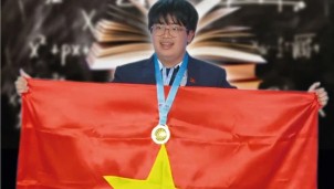 Ngô Quý Đăng: Tự hào cầm cờ Tổ quốc nhận huy chương vàng Ngô Quý Đăng: Tự hào cầm cờ Tổ quốc nhận huy chương vàng