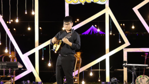 Ngọc Thịnh: Chàng trai khiếm thị 21 tuổi chơi thuần thục 14 nhạc cụ được xác lập ‘kỷ lục gia châu Á’ Ngọc Thịnh: Chàng trai khiếm thị 21 tuổi chơi thuần thục 14 nhạc cụ được xác lập ‘kỷ lục gia châu Á’
