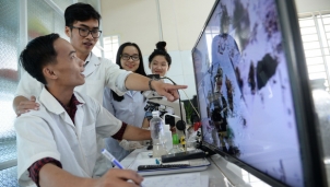 Nhiều bài báo công bố trên các tạp chí quốc tế là nhờ thưởng 'khủng'