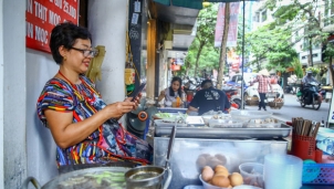 Những lưu ý khi lựa chọn smartphone cho người lớn tuổi