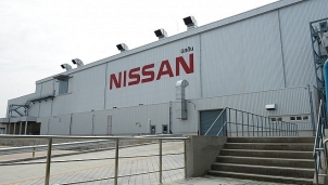 Nissan lỗ nặng và đóng cửa nhà máy tại Indonesia