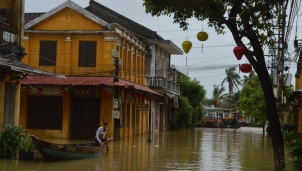 Phố cổ Hội An chìm trong lũ Phố cổ Hội An chìm trong lũ