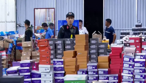 Triệt phá kho lậu bán hàng online "khủng" tại Lào cai