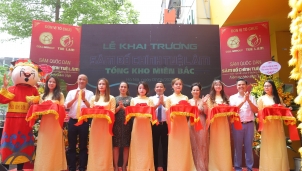 Tưng bừng khai trương showroom Sâm Bố Chính tại Thủ đô Tưng bừng khai trương showroom Sâm Bố Chính tại Thủ đô