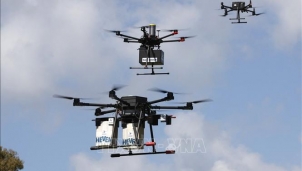Israel thử nghiệm điều phối drone giao hàng nhằm ứng phó với tình hình dịch bệnh Israel thử nghiệm điều phối drone giao hàng nhằm ứng phó với tình hình dịch bệnh