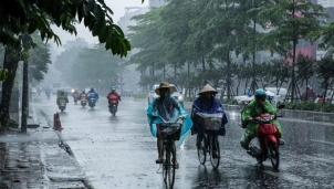 Dự báo thời tiết ngày mai 28/7: Đêm và sáng mai Miền Bắc tiếp tục có mưa giông rải rác. Dự báo thời tiết ngày mai 28/7: Đêm và sáng mai Miền Bắc tiếp tục có mưa giông rải rác.