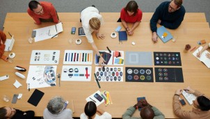Apple 'dùng tiền' để ngăn nhân viên sang Meta Apple 'dùng tiền' để ngăn nhân viên sang Meta