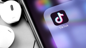 TikTok trở thành ứng dụng được tải nhiều nhất năm 2020