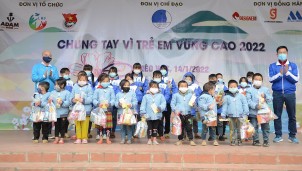 Chung tay vì trẻ em vùng cao tại 3 tỉnh miền núi phía Bắc Chung tay vì trẻ em vùng cao tại 3 tỉnh miền núi phía Bắc